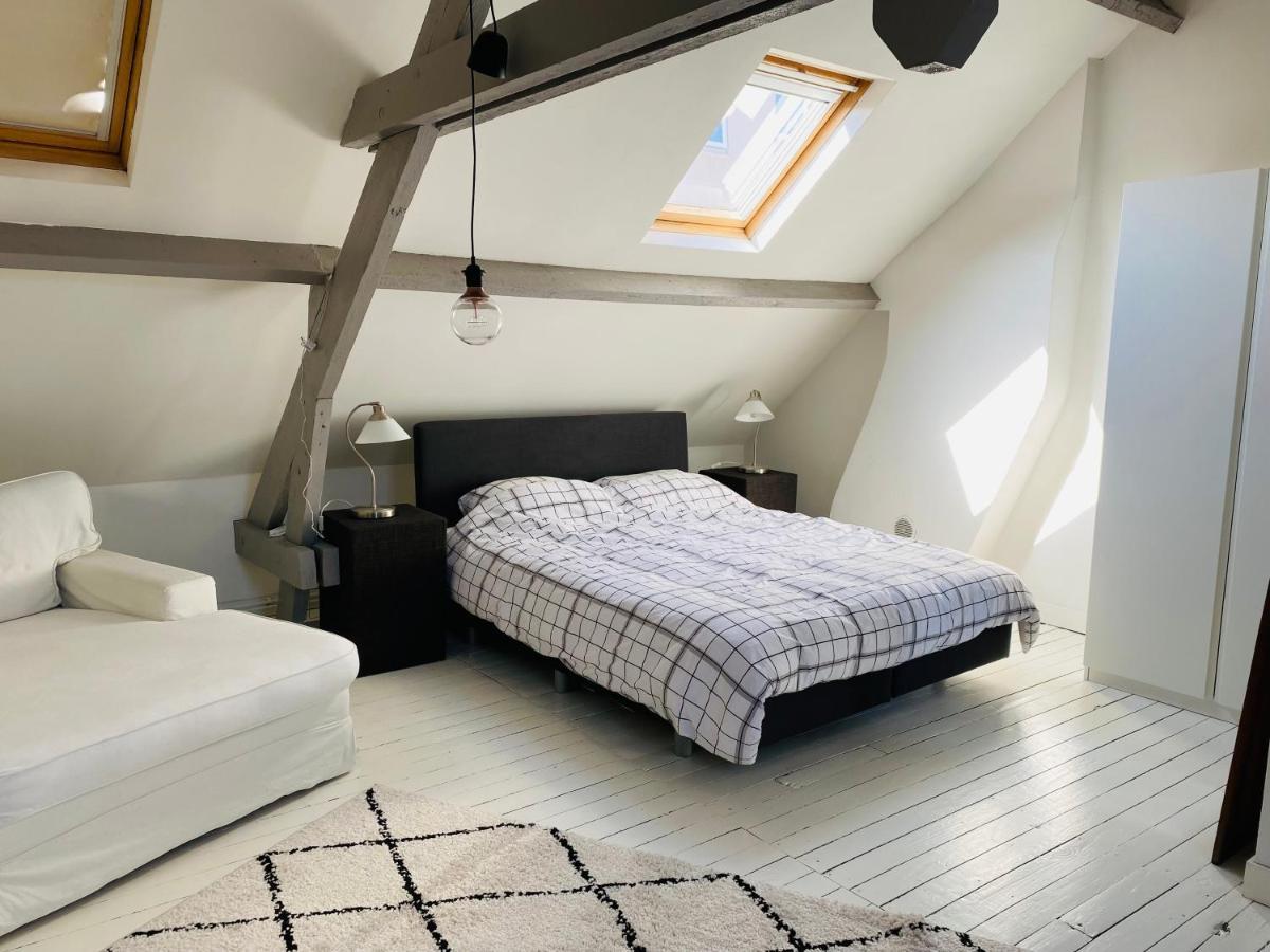 O-Sea House: Herenwoning In Belle Epoque Wijk Te Oostende Exterior foto